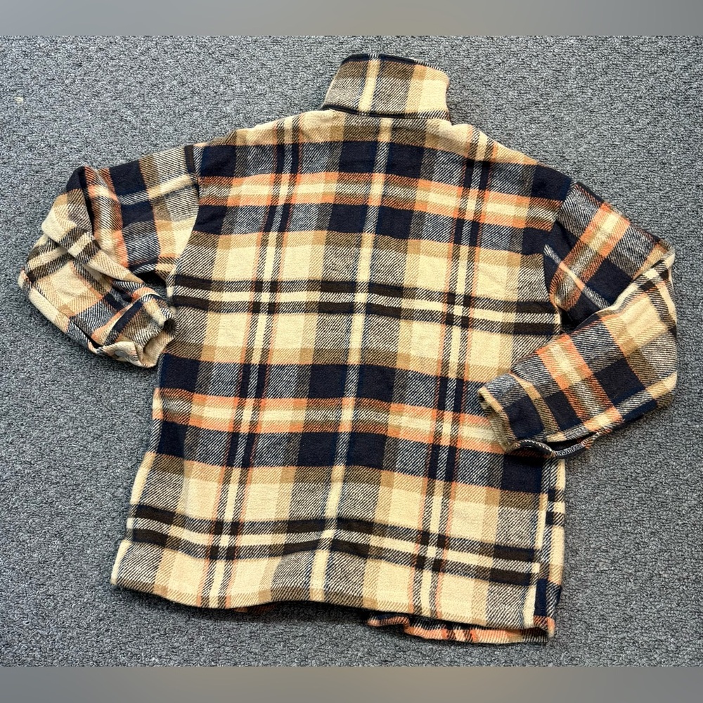 Plaid Button-Up Shacket - Picture 5 of 6